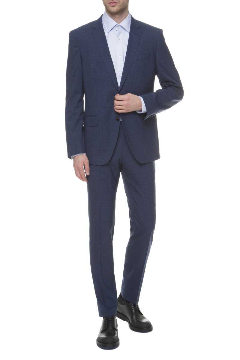 Классический костюм Hugo Boss
