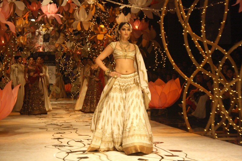 Sonam Kapoor 2013