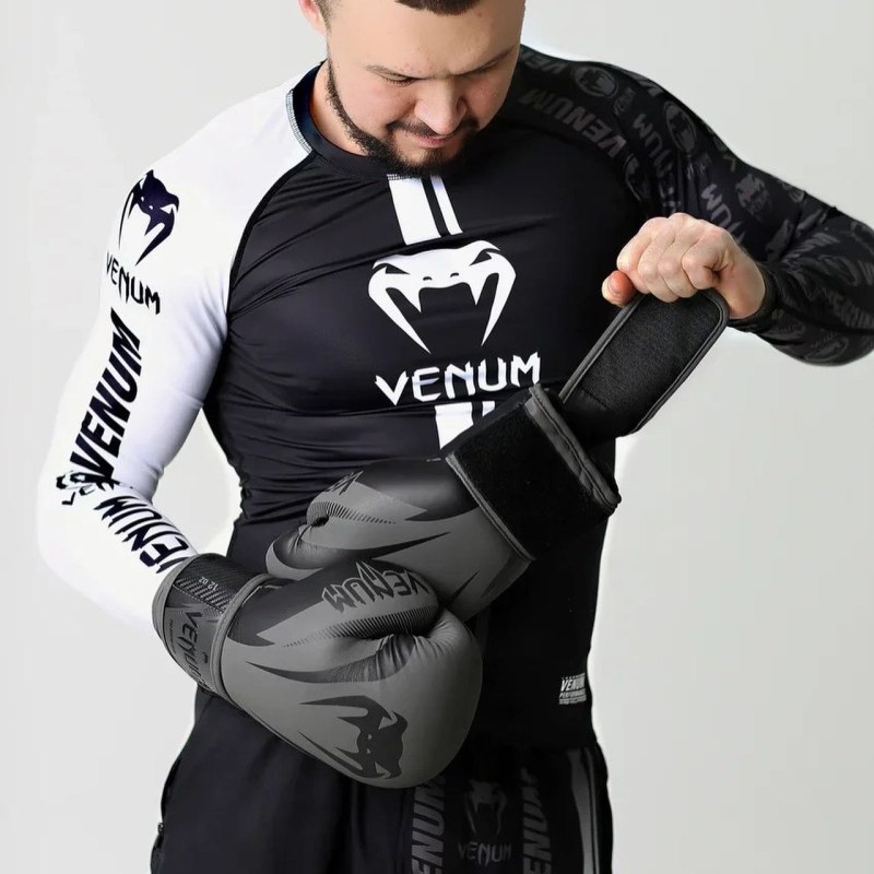 Спортивный костюм Венум юфс