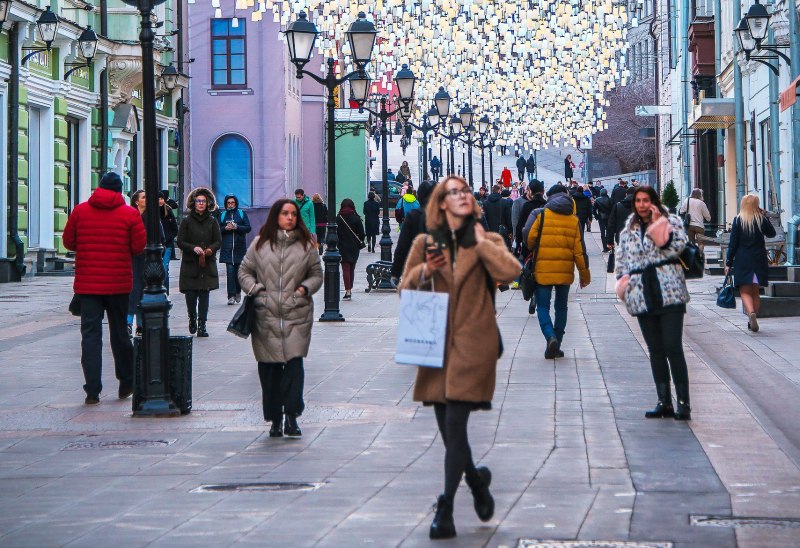 Москвичи на улице