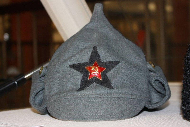 Будёновка головной убор
