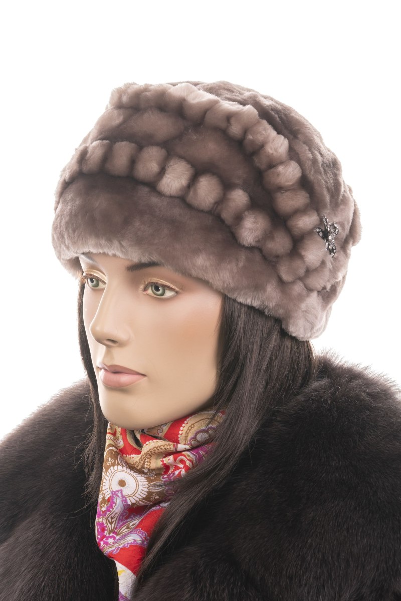 Шапка меховая женская мутон