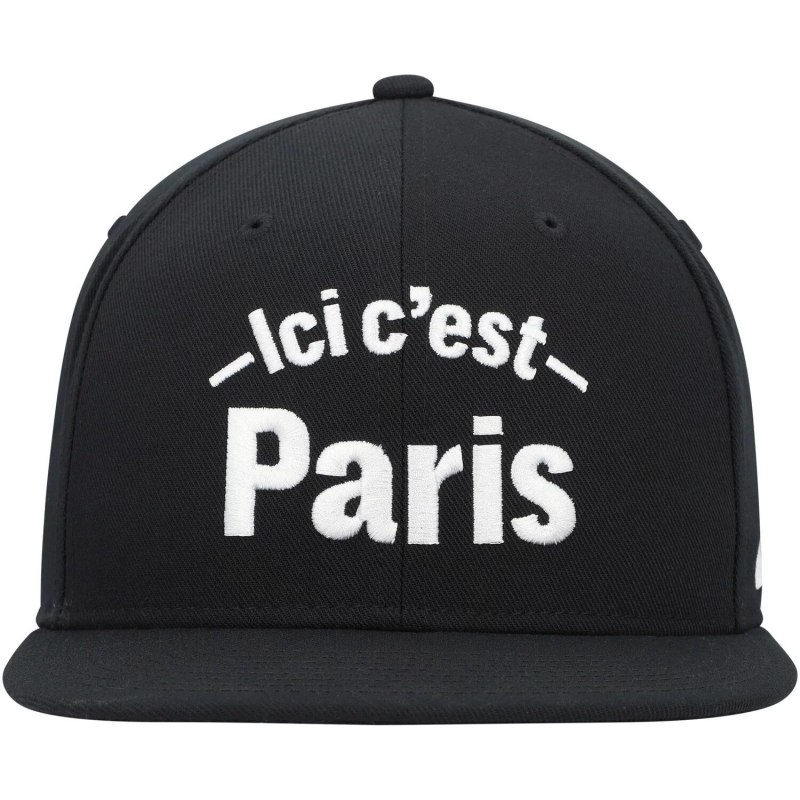 Defend Paris бейсболка