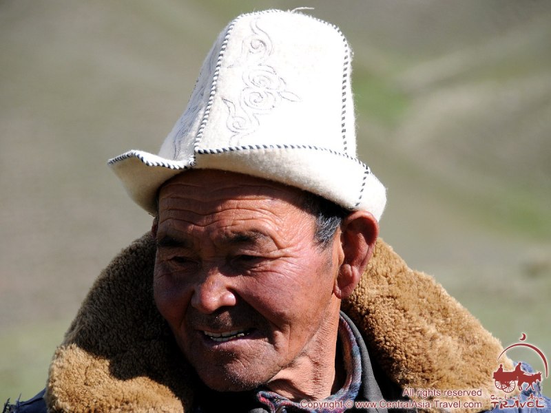 АК калпак кыргызский национальный убор