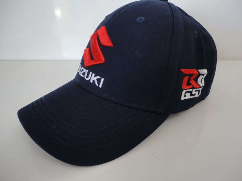 Бейсболка Suzuki