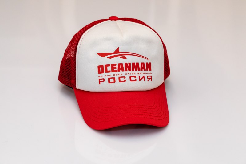 Кепка Россия красная
