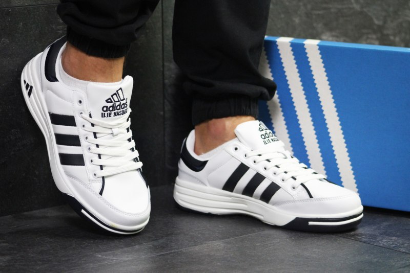 Adidas кроссовки мужские 2022