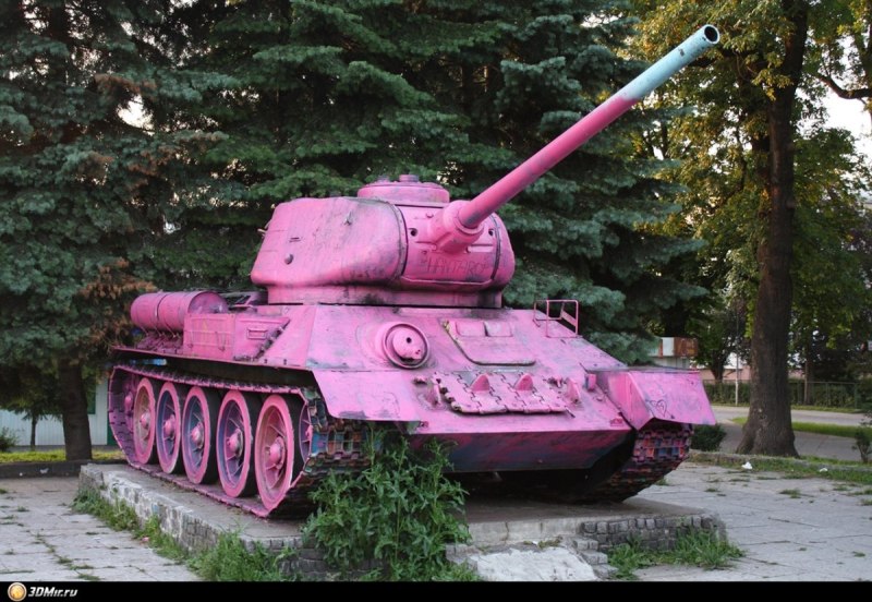Розовый ИС 2 Прага
