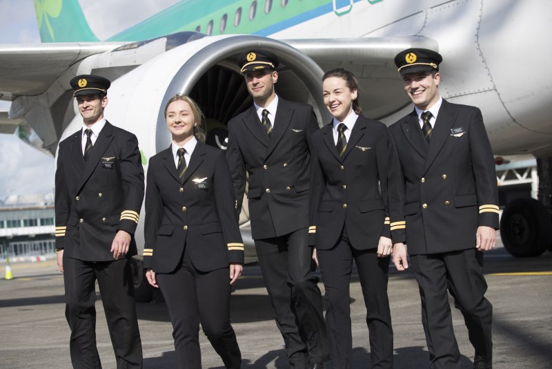 Aer Lingus униформа 2022