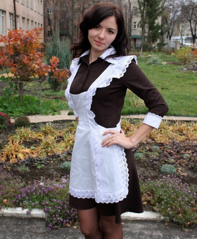 Девчонки в школьной форме СССР