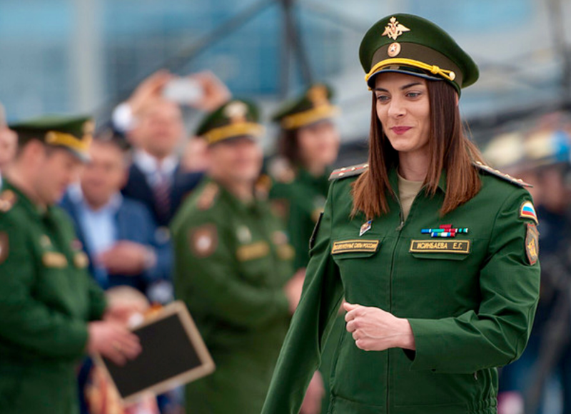 Елена Исинбаева майор Вооружённых сил Российской Федерации
