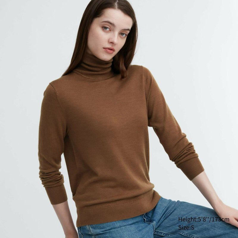 Uniqlo черная водолазка шерсть