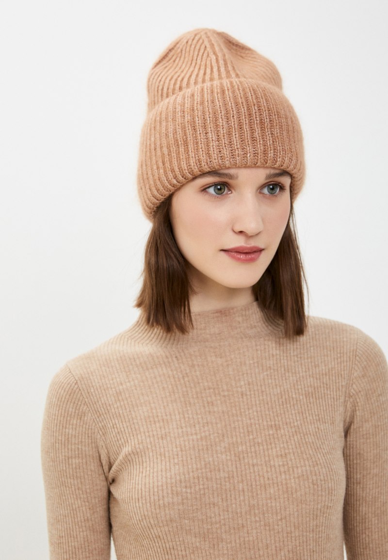 Blumarine шапка женская