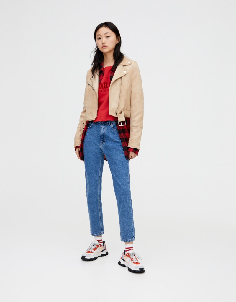 Кожаная куртка Pull and Bear женская