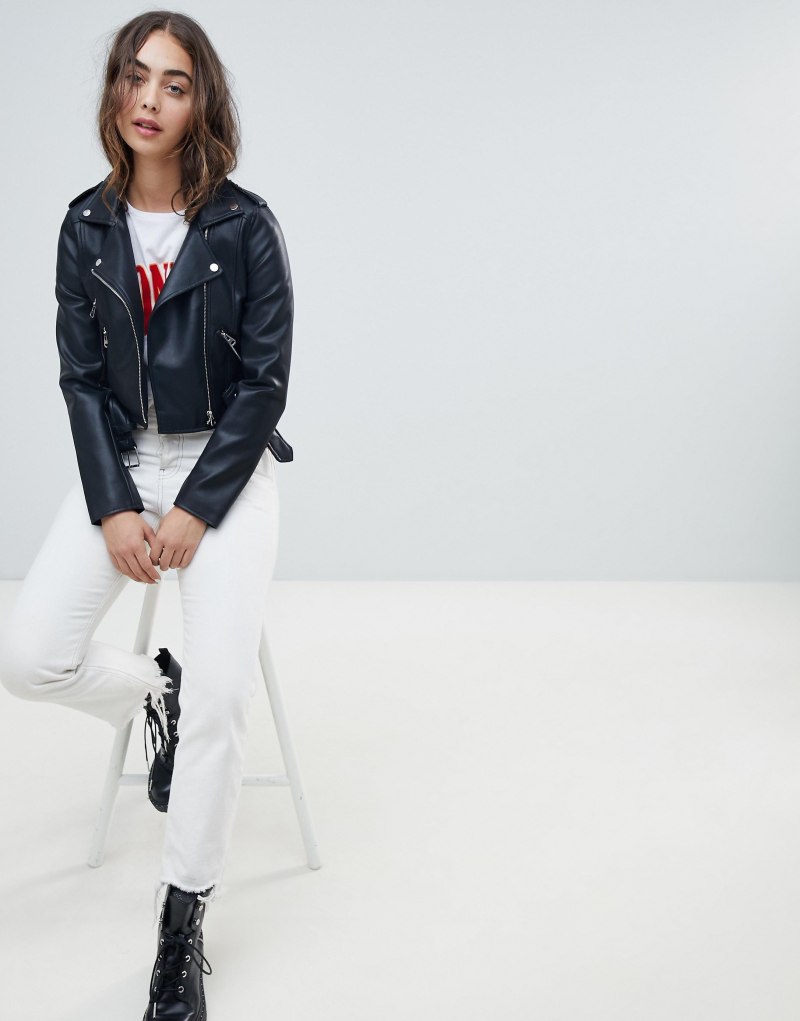 Кожаная куртка Pull and Bear