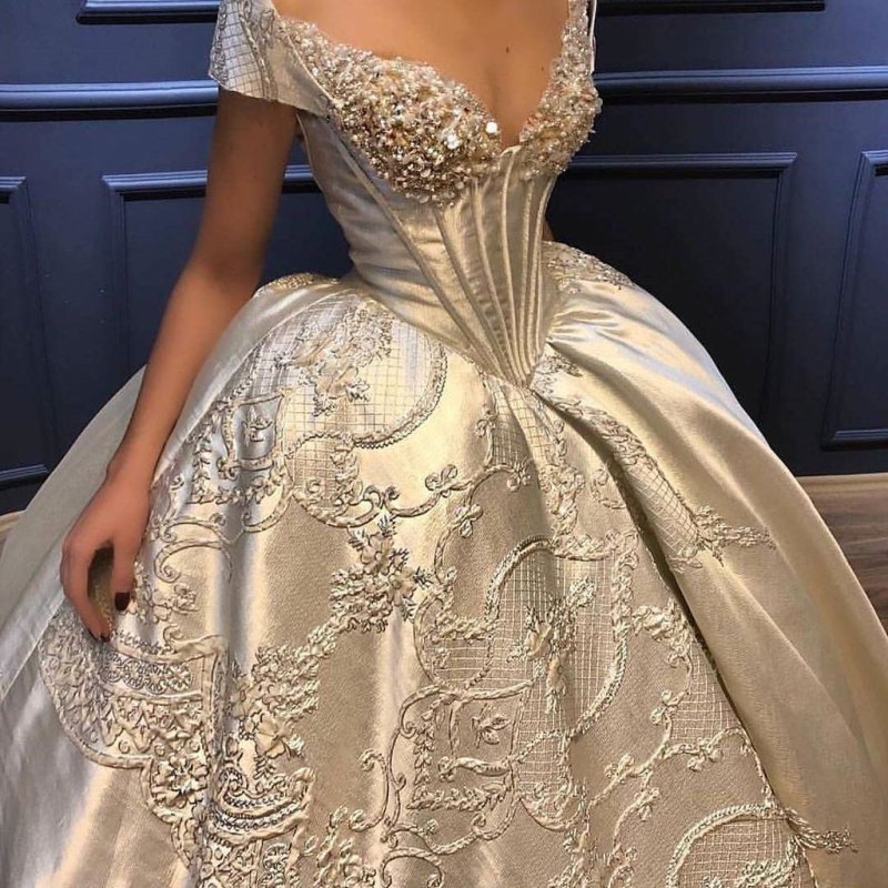 Шикарные Королевские платья