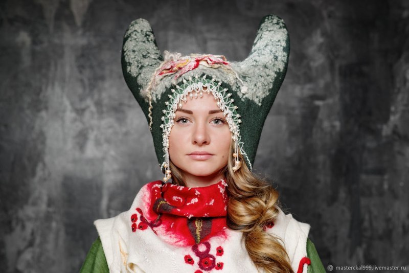 Кичка рогатая головной убор
