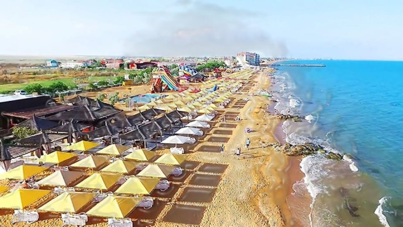 Пляж золотые Пески в Феодосии