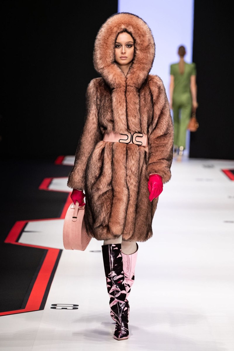 Elisabetta Franchi шуба