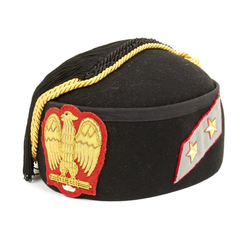 Шапка Бенито Муссолини