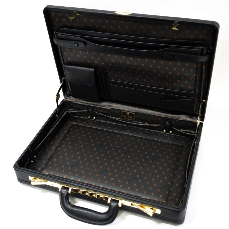 Кейс Pierre Cardin pc946