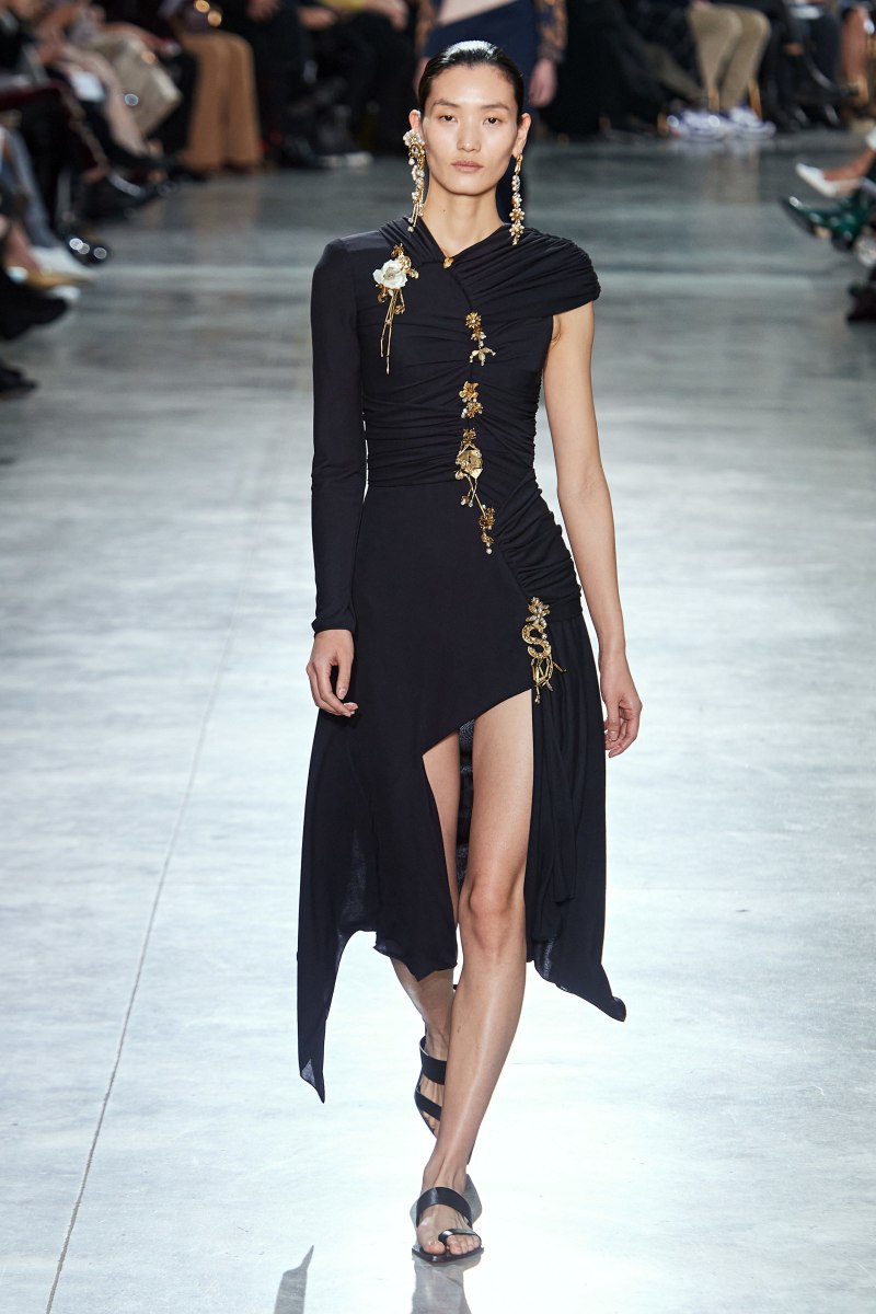 Schiaparelli Haute Couture Весна/лето 2023