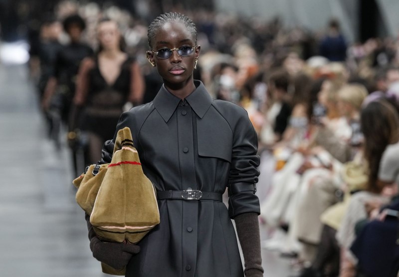 Fendi зима 2022