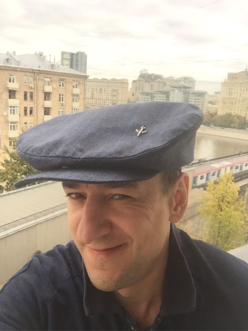 Грузинская фуражка аэродром