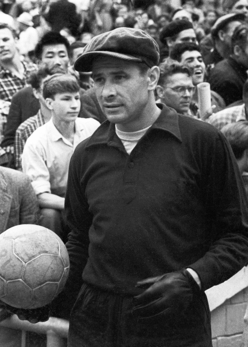 Я Лев