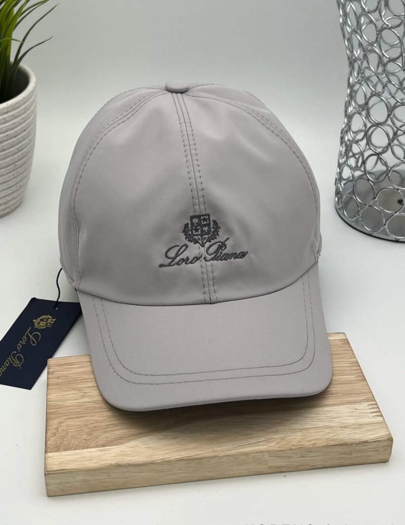 Loro Piana кепка