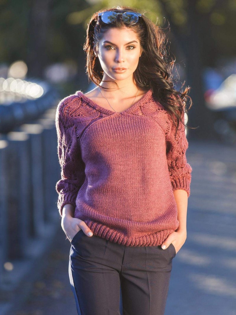 Необычные свитера женские