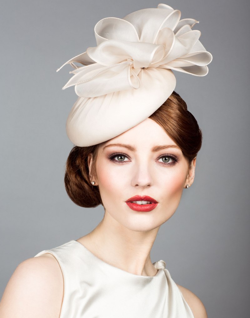 Одри Хепберн головные уборы