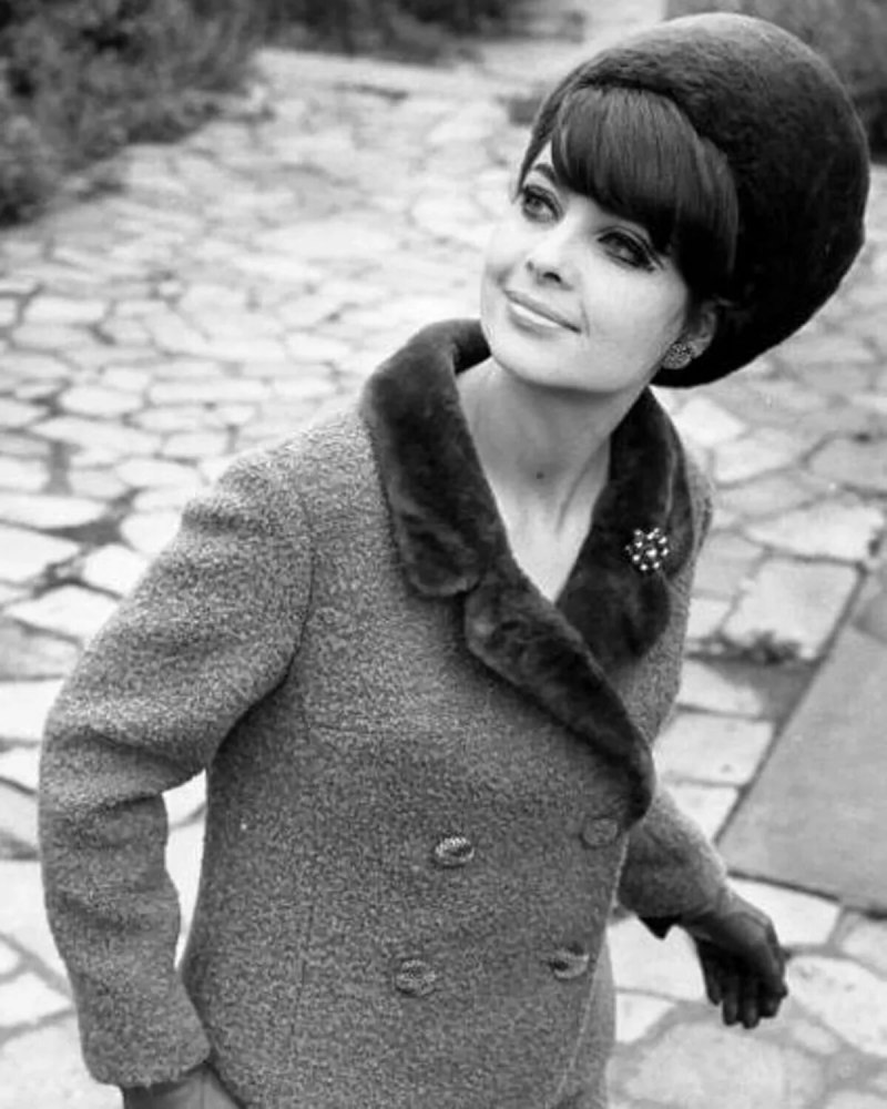 Регина Збарская в 50