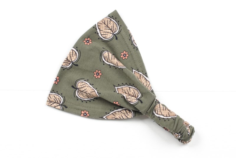 Сшить бандану на резинке для женщины