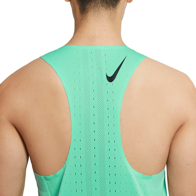 Майка муж. Nike AEROSWIFT