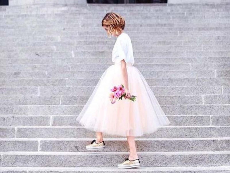 Свадебное платье с кроссовками