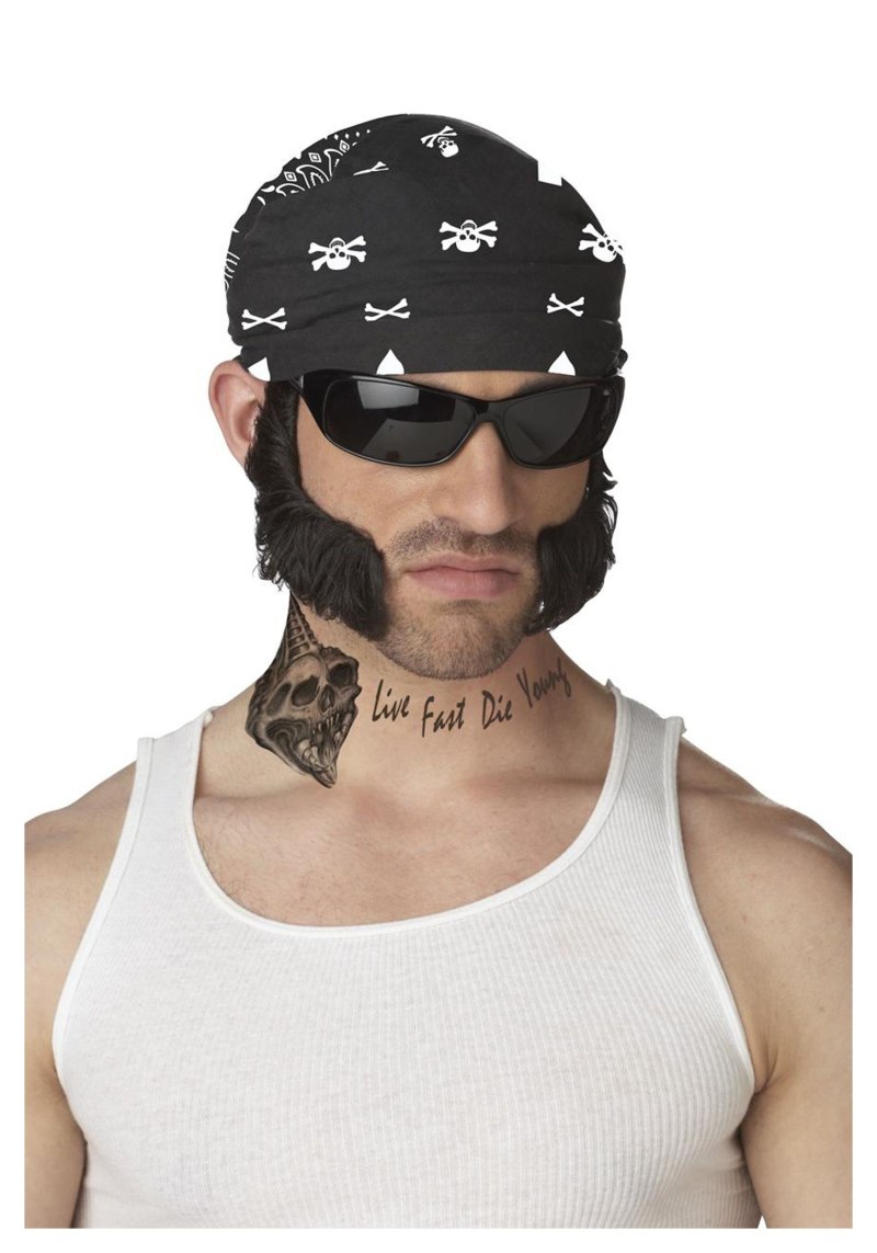 Байкер в бандане