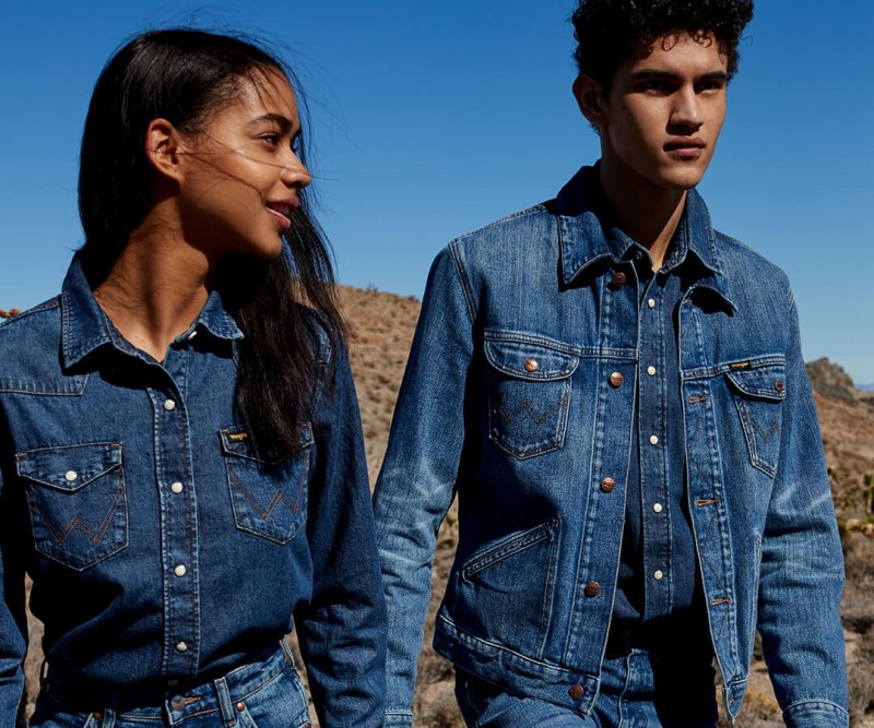 Джинсовая одежда