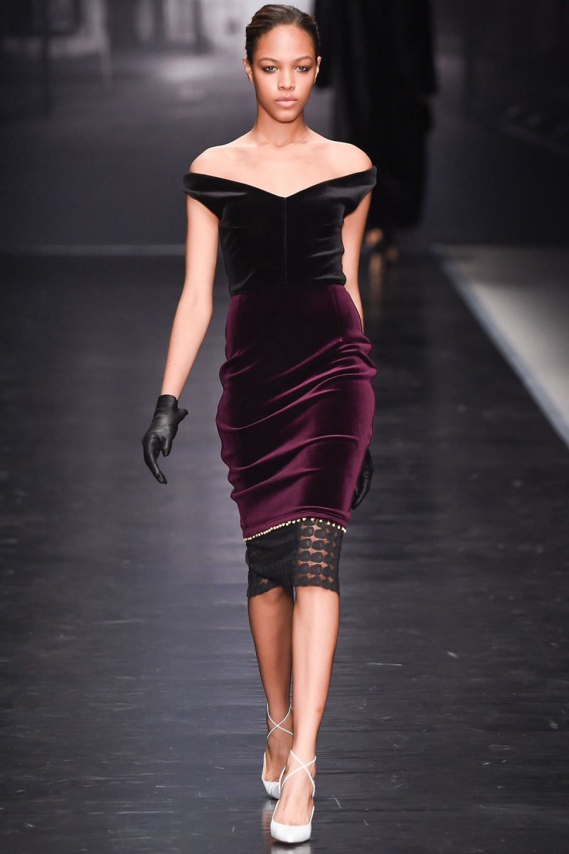 Бархатное платье 2023 тренды