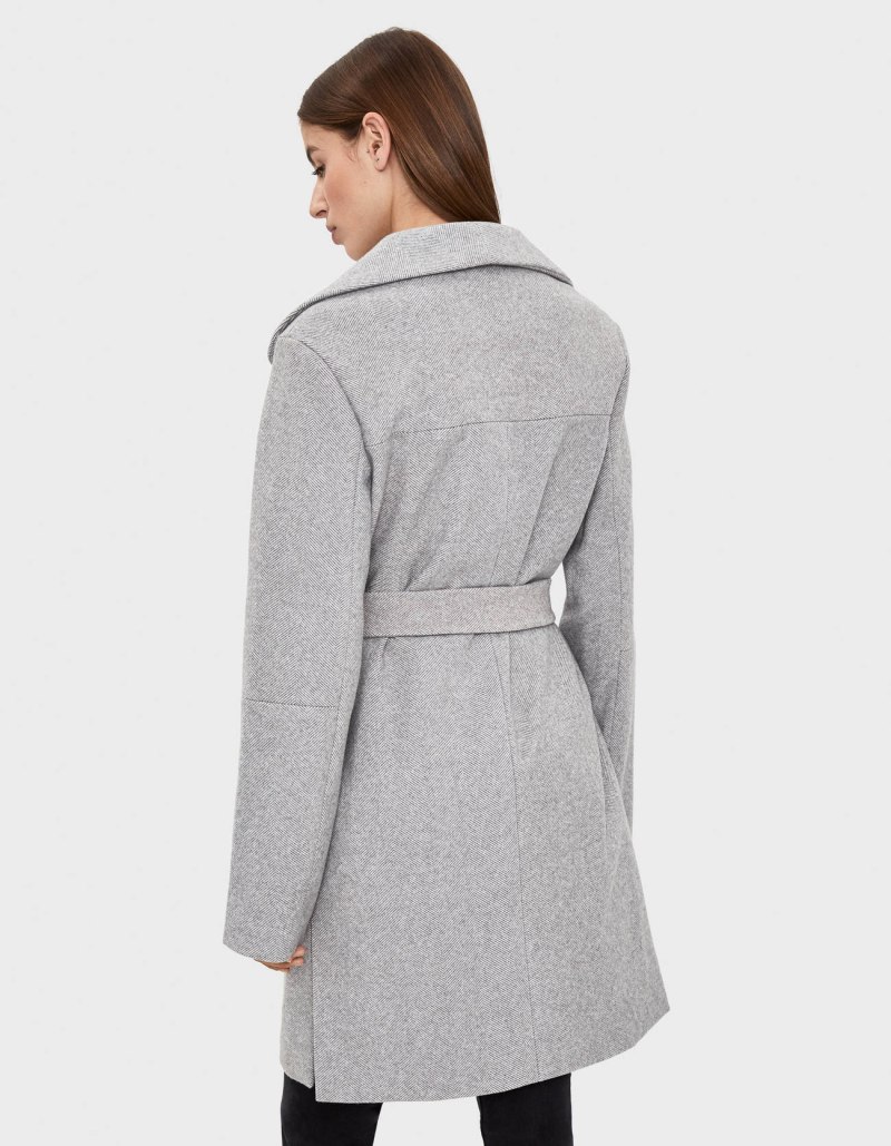 Пальто Bershka женское серое