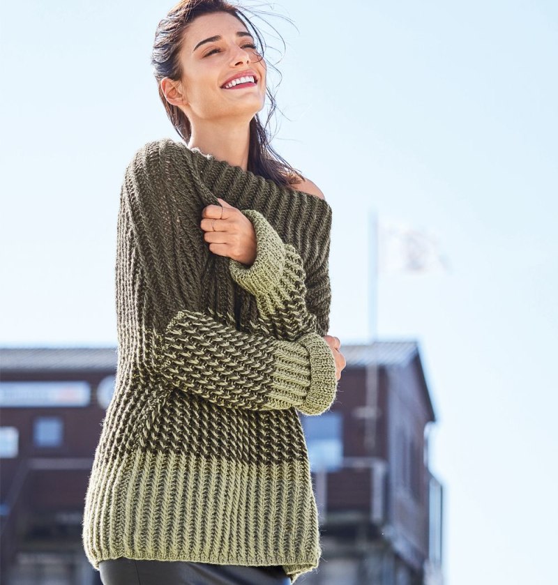 Джемпер вязаный двухцветный