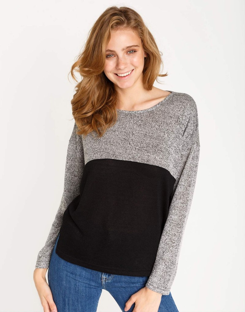 Двухцветный свитер