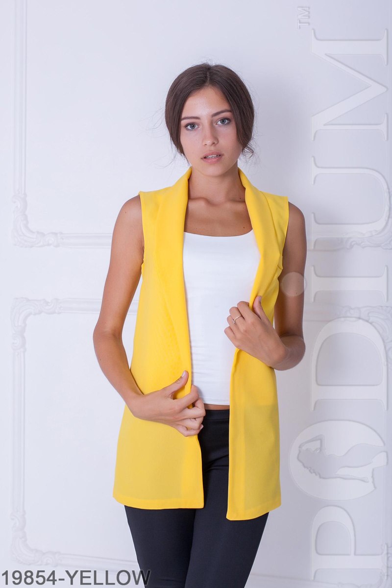 Стильные жилетки женские