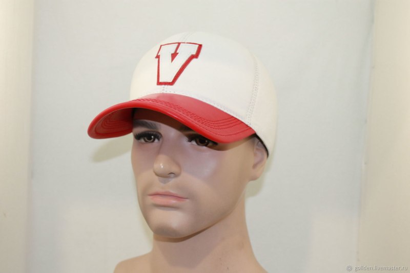 Бейсболка фото