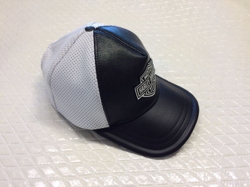 Кожаная бейсболка мужская