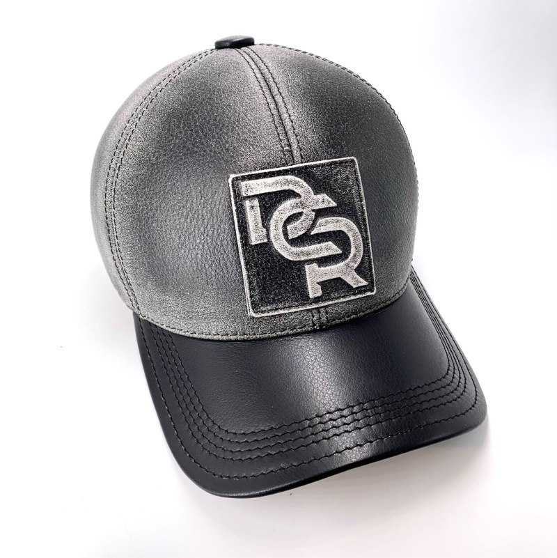 Бейсболка МК