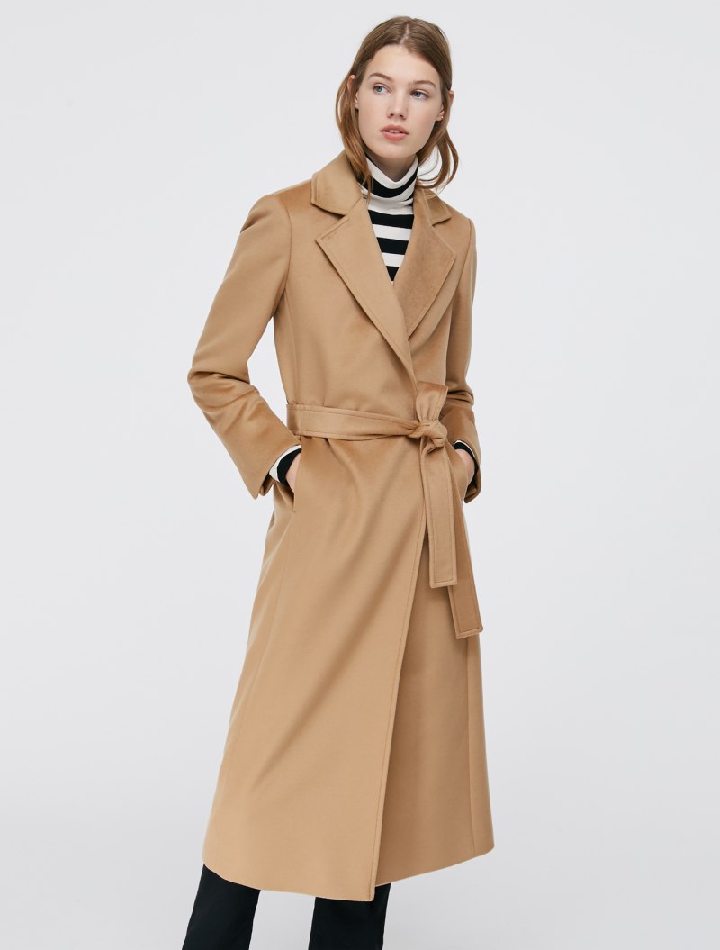 Полубант на пальто