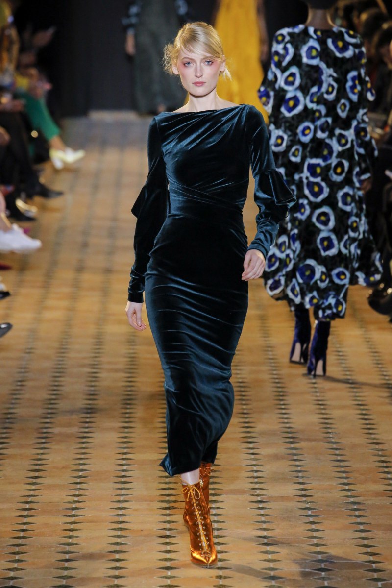 Платья из панбархата от Кутюр