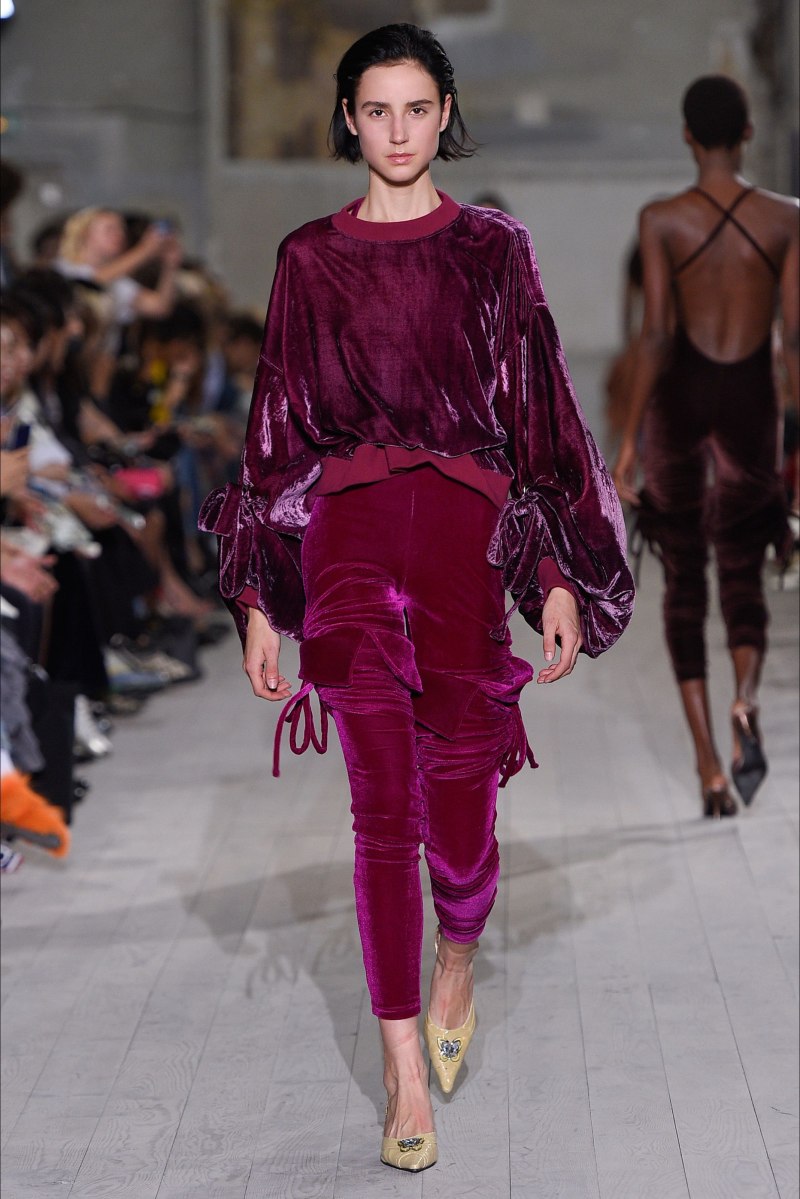 Нина Риччи подиум 2021