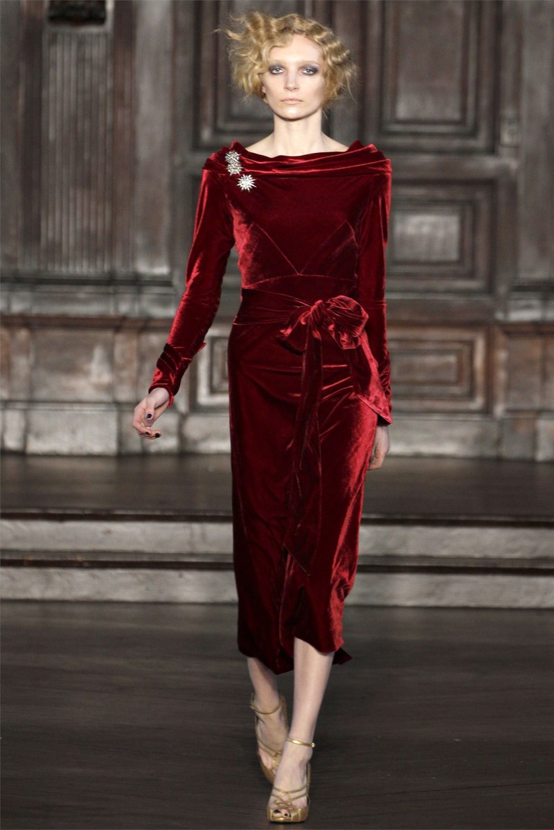 Бархат платье Дольче Габбана